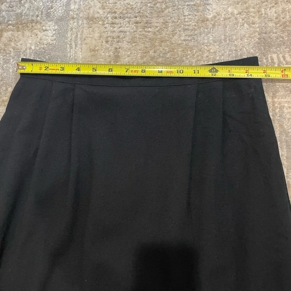 Vintage Black 100% Wool Fully Lined Pencil Skirt, Size 12, Has Pockets!